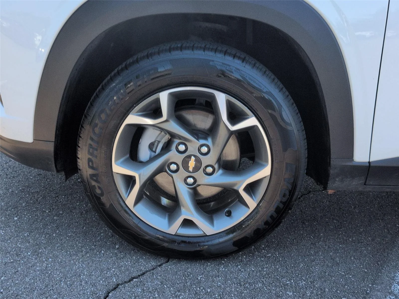 Used 2025  CHEVROLET 1LT image 10