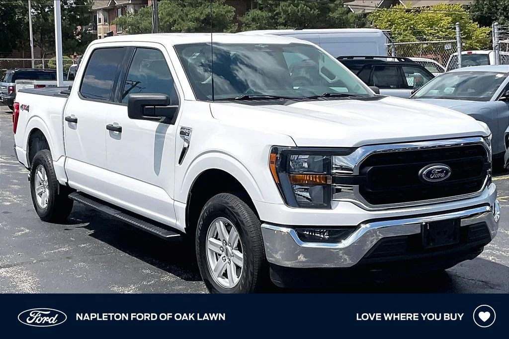 Used 2023 White Ford XLT image 1