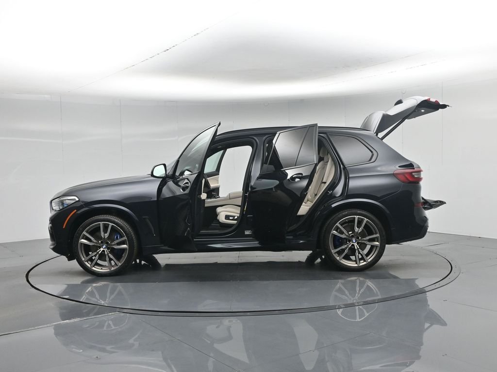 Used 2022 Black BMW M50i image 45