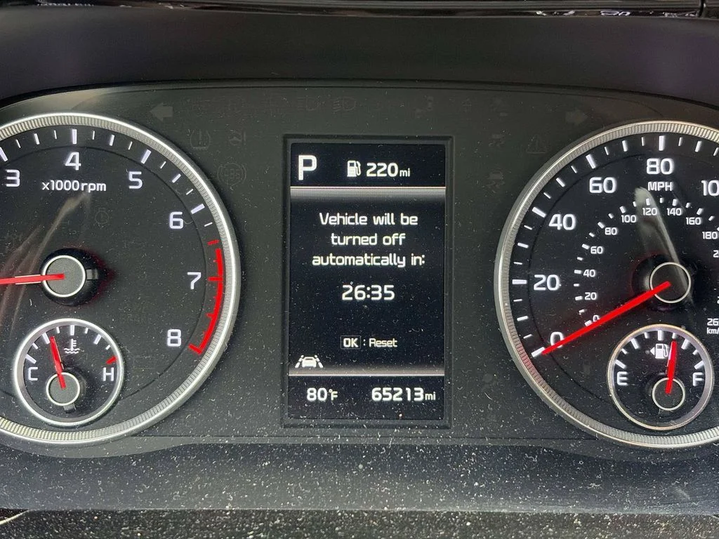 Used 2023 White Kia GT image 14