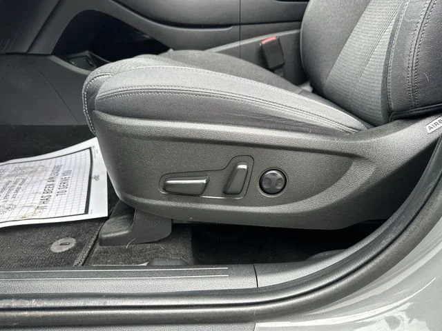 Used 2023 Gray Hyundai SEL image 16