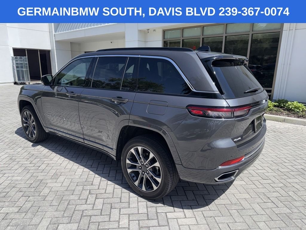 Used 2024 Baltic Gray Metallic Clearcoat Jeep Overland image 3