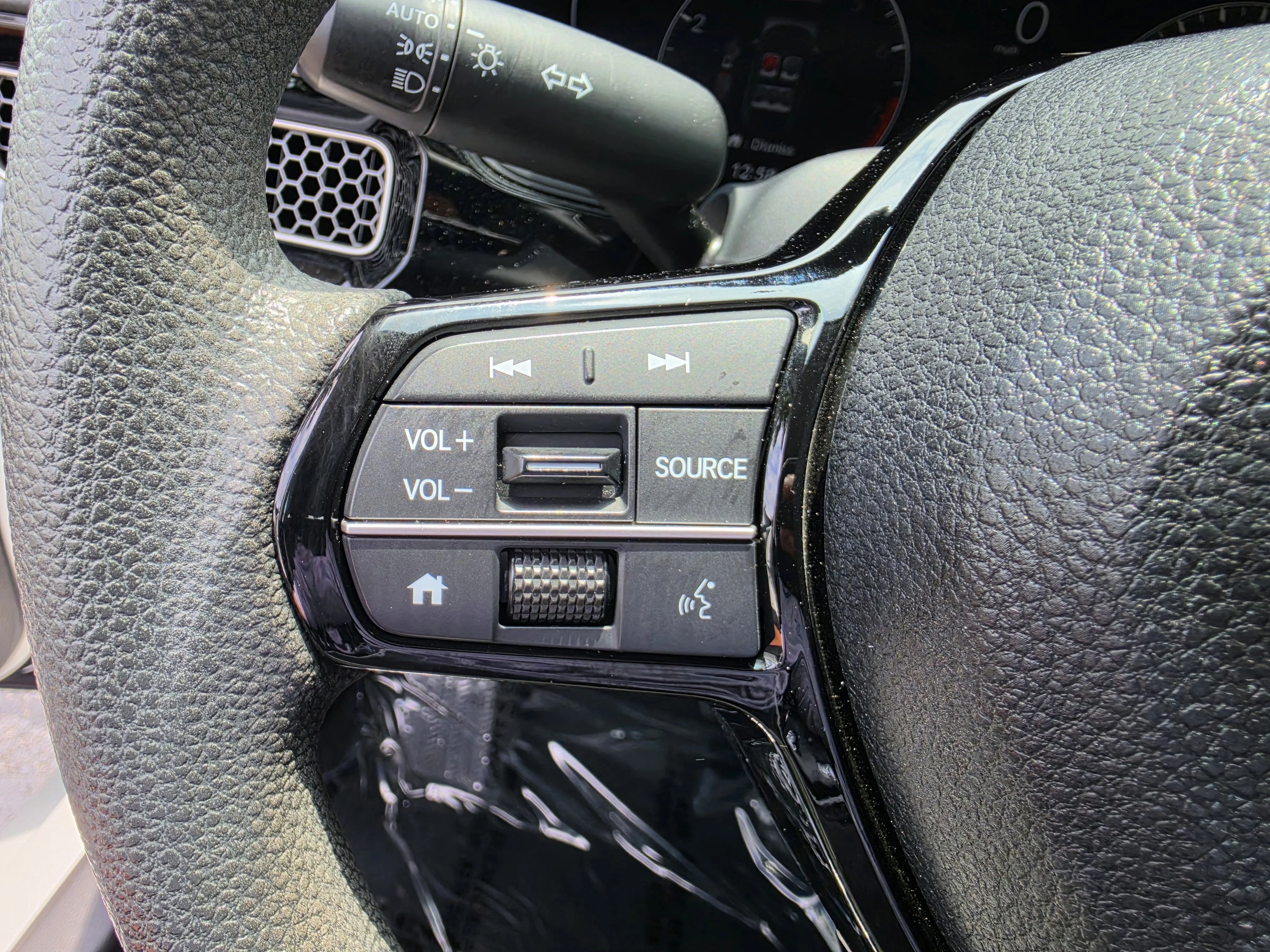 2022 Honda Civic LX - Photo 15