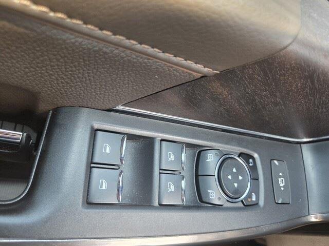 Used 2023 Rapid Red Metallic Tinted Clearcoat Ford King Ranch image 24