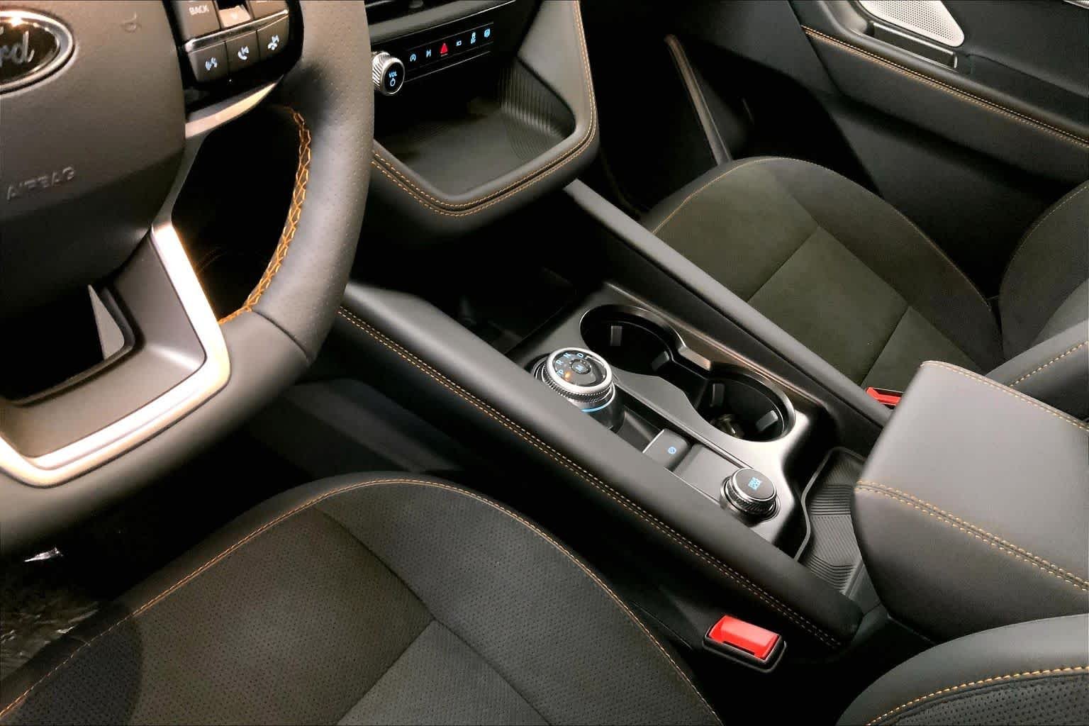New 2026 Star White Metallic Tri-Coat Ford Tremor® image 6