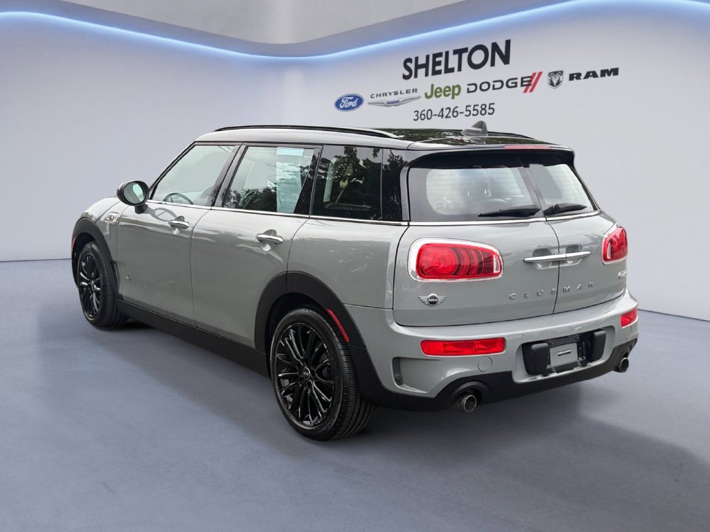 Used 2017 Gray MINI Clubman image 4