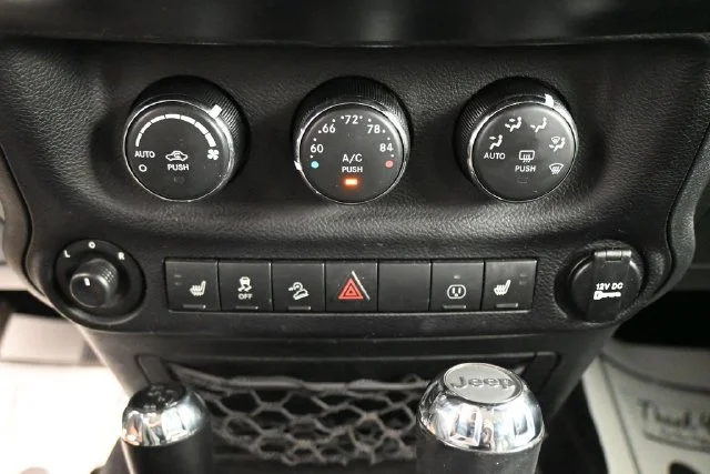 Used 2017 Black Jeep Unlimited Sahara image 14