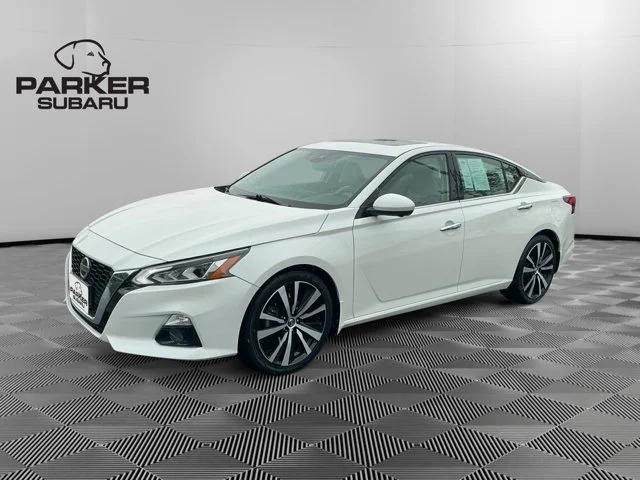2020 Nissan Altima 2.0 VC-T Platinum's photo