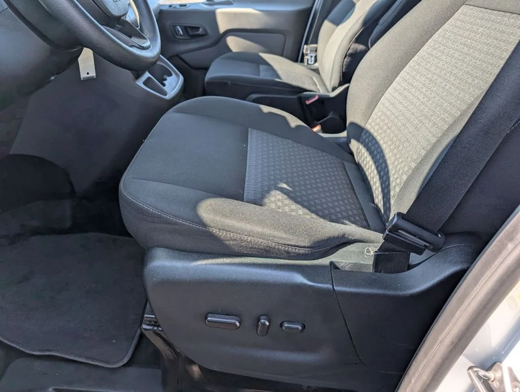 Used 2022 White Ford XLT image 23