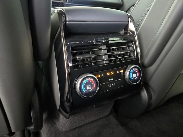 2026 Land Rover Range Rover Sport SE - Photo 13