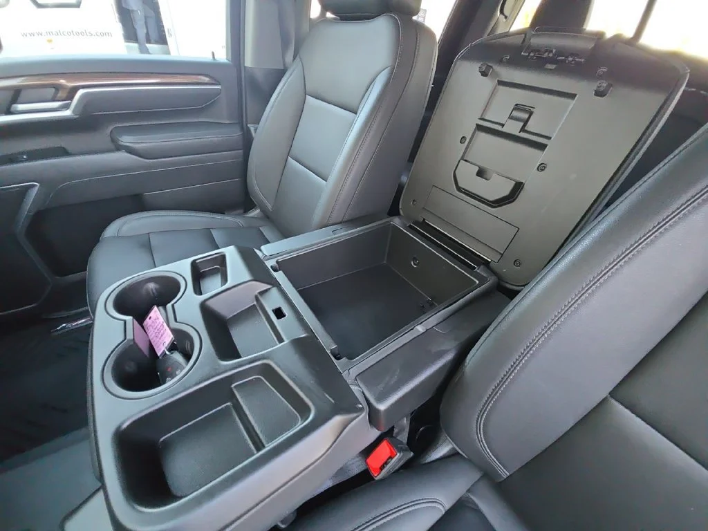 Used 2025 Cypress Gray Chevrolet LT image 33