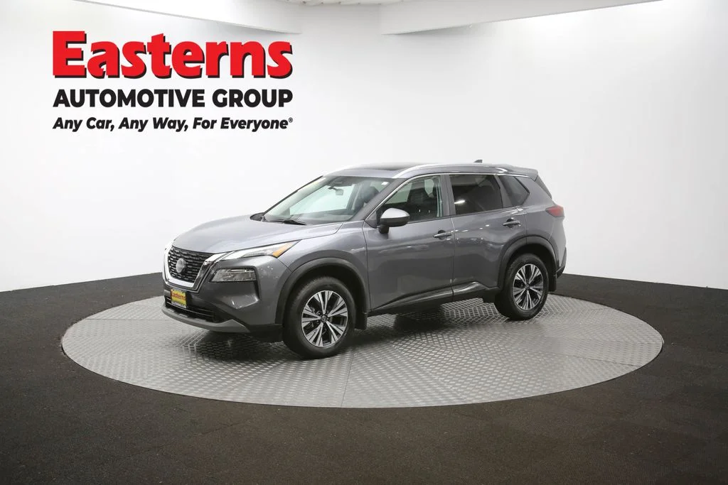 Used 2023 Gray Nissan SV image 57