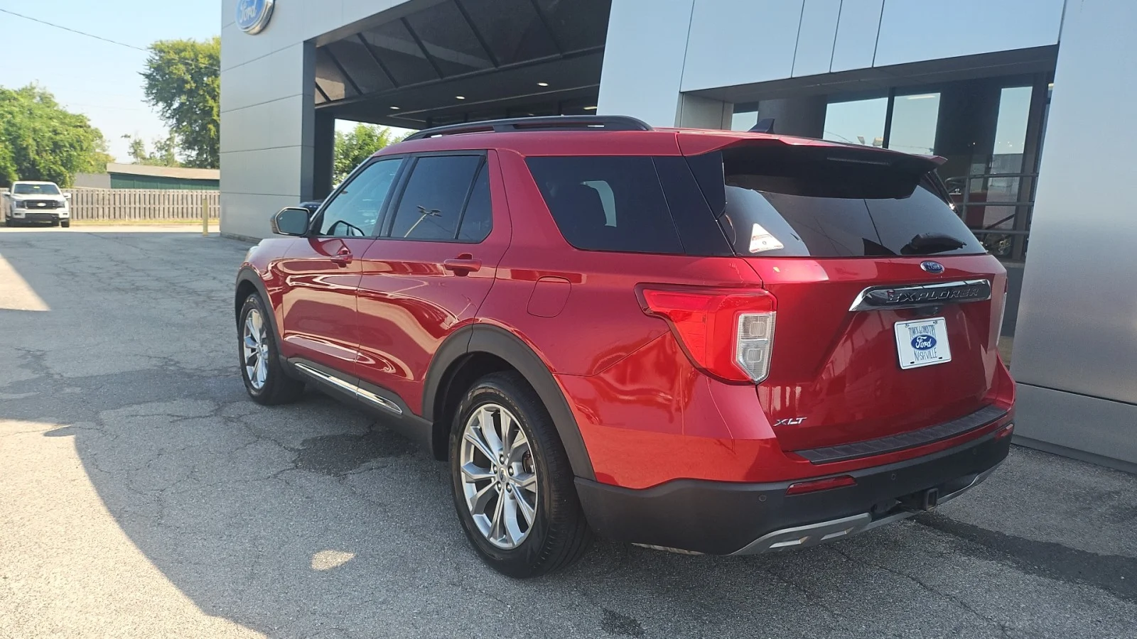 Used 2021 Rapid Red Metallic Tinted Clearcoat Ford XLT RWD image 3