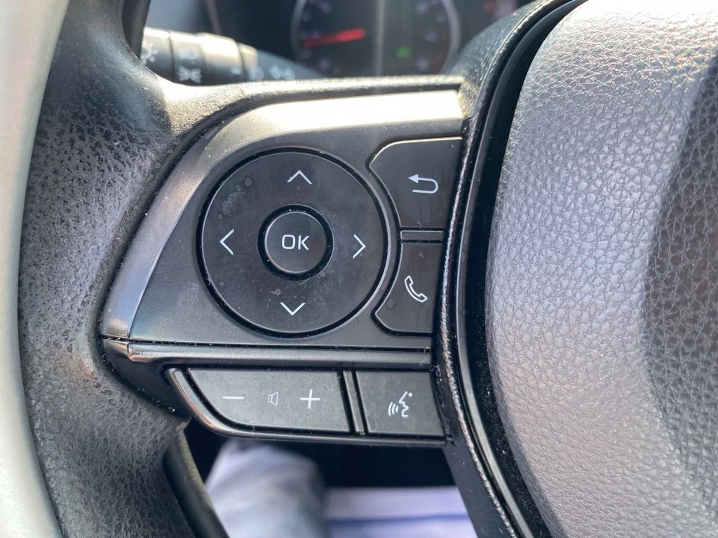 Used 2021 Black Toyota XLE image 27