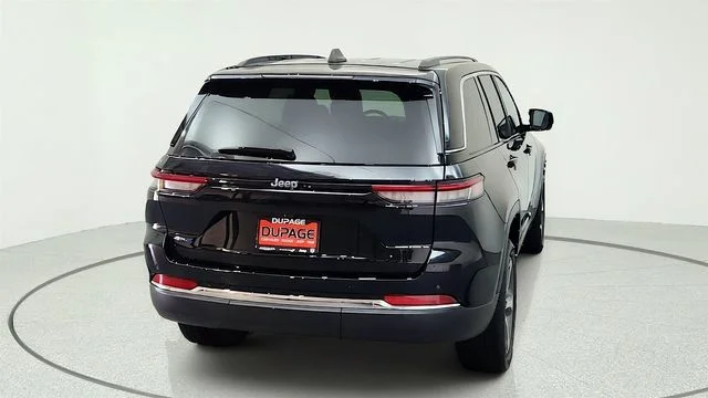 Used 2023 Black Jeep 4xe image 12