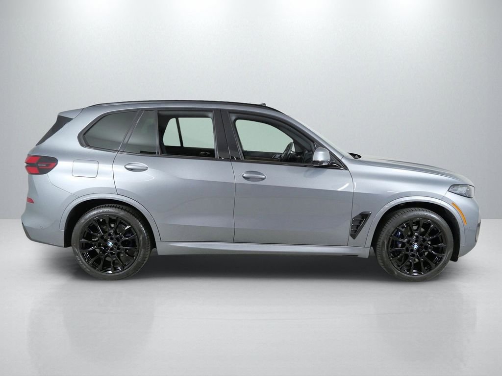 Certified Used 2024 Skyscraper Grey Metallic BMW xDrive40i image 10