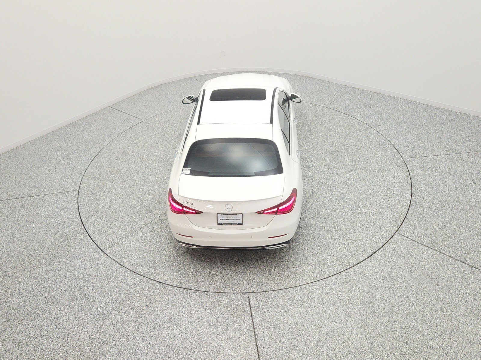 New 2026 MANUFAKTUR Moonlight White Metallic Mercedes-Benz C 300 Sedan image 14