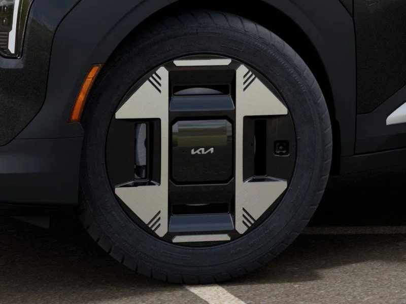 New 2027 Interstellar Gray Kia Wind image 9