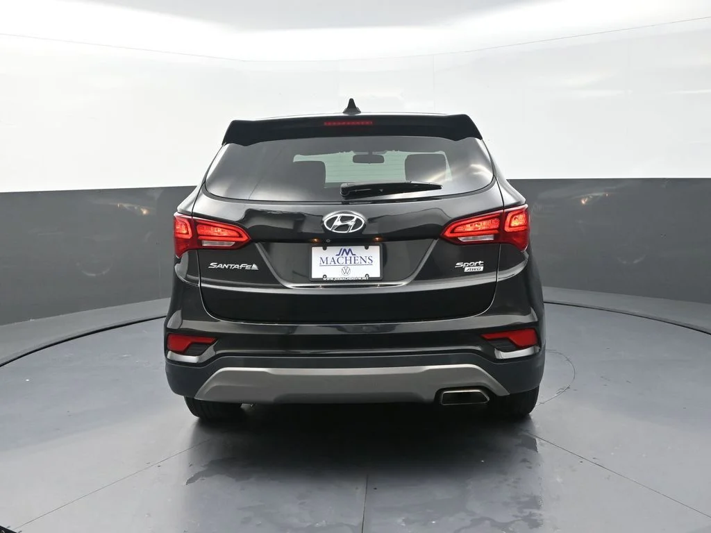 Used 2017 Black Hyundai 2.4 Base image 9