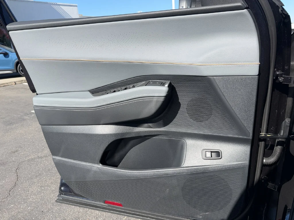 New 2027  Volkswagen SEL image 15