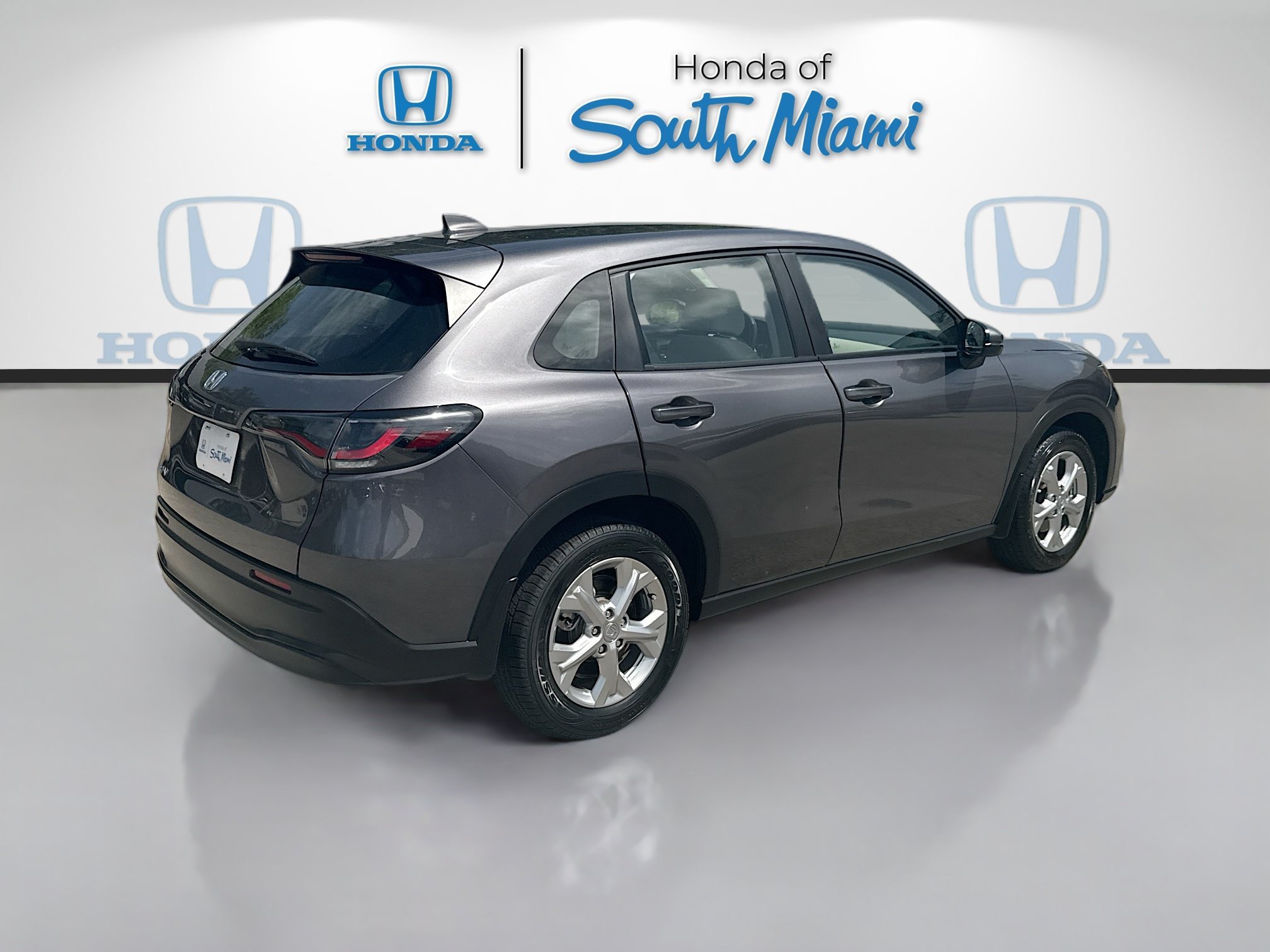 Certified Used 2024 Urban Gray Pearl Honda LX image 7