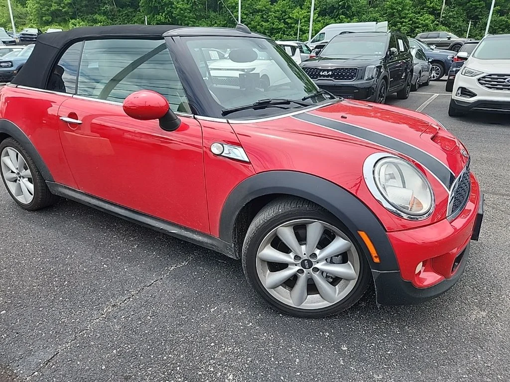 2014 MINI Cooper S's photo