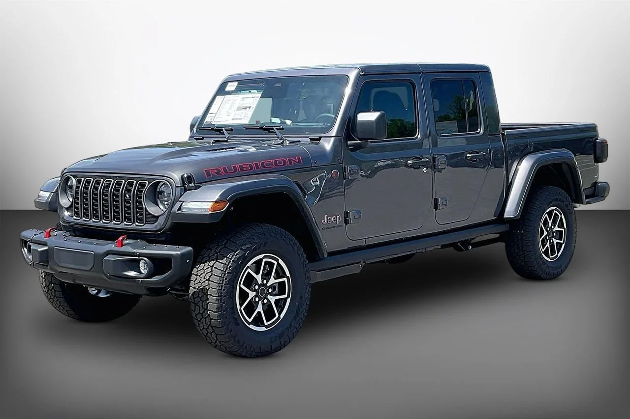 New 2026 Granite Crystal Metallic Clearcoat Jeep Rubicon X image 4