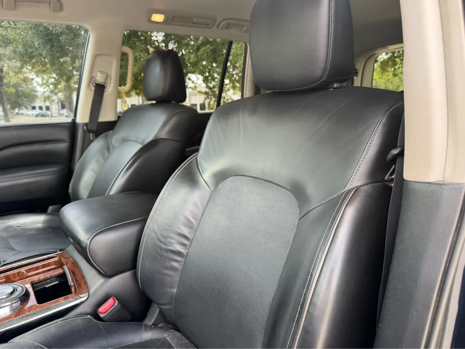 Certified Used 2019 Hermosa Blue INFINITI LUXE image 2
