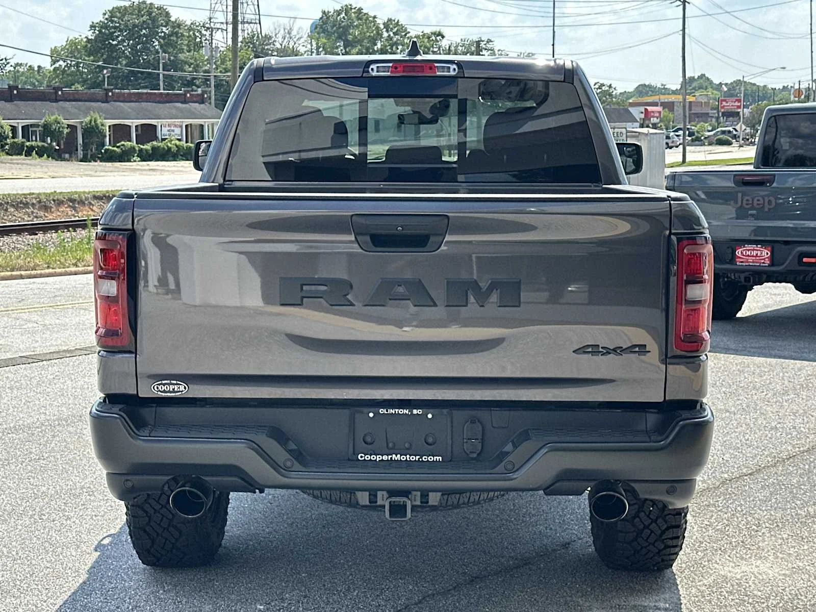 New 2026 Granite Crystal Metallic Clear-Coat Exterior Paint RAM Warlock image 4