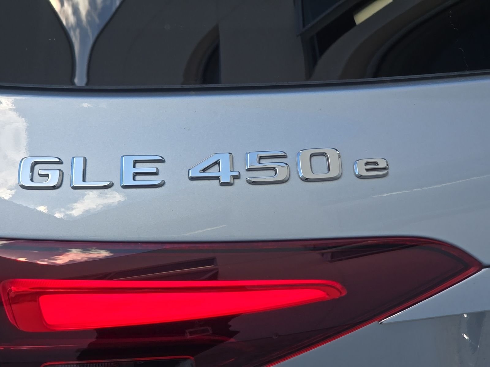 New 2026 Cirrus Silver Metallic Mercedes-Benz GLE 450e image 4
