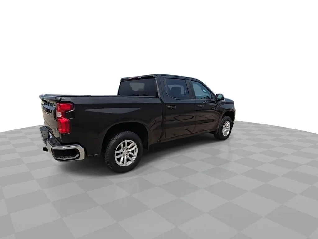 Used 2019 Brown Chevrolet LT image 8