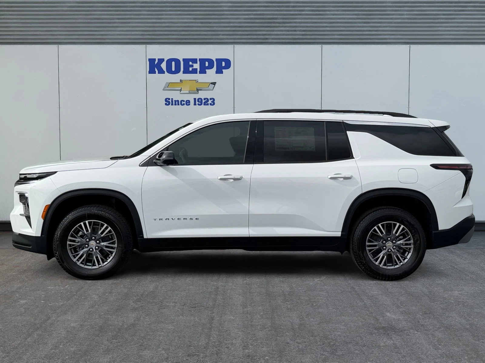 New 2027 Summit White Chevrolet LT image 2