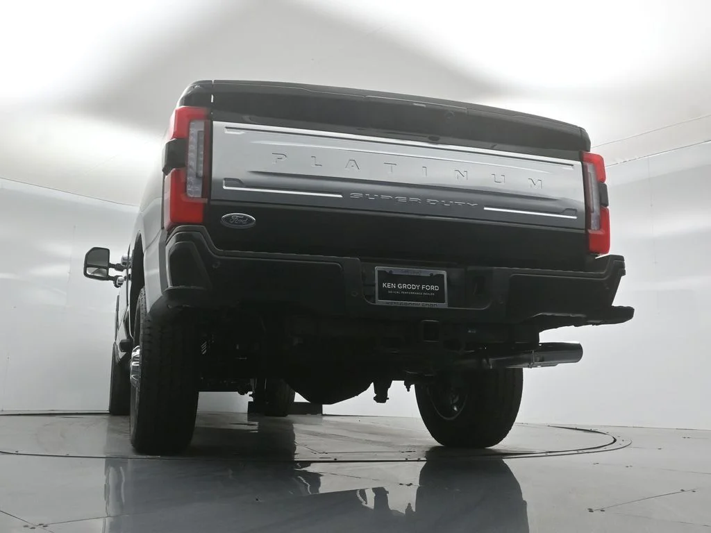 New 2026 Agate Black Metallic Ford Platinum image 50