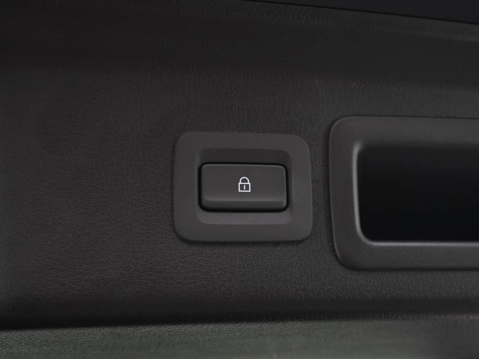 Used 2024 Jet Black Mica Mazda cx-30 image 11