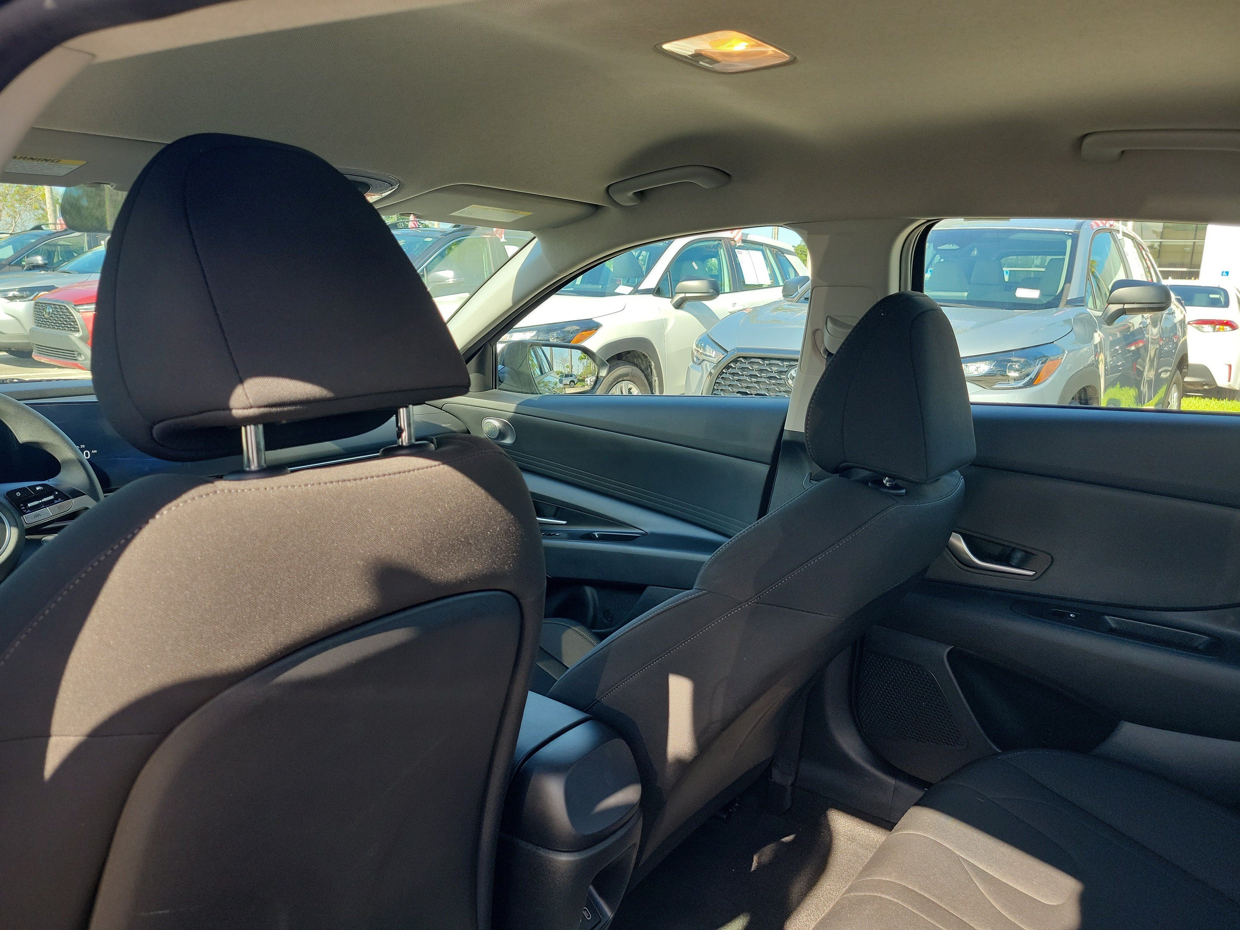Used 2024 Amazon Gray Hyundai SEL image 13