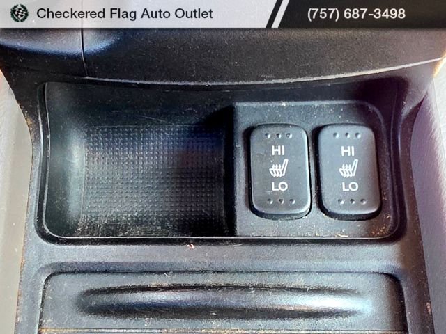Used 2010 Alabaster Silver Metallic Honda EX-L image 18
