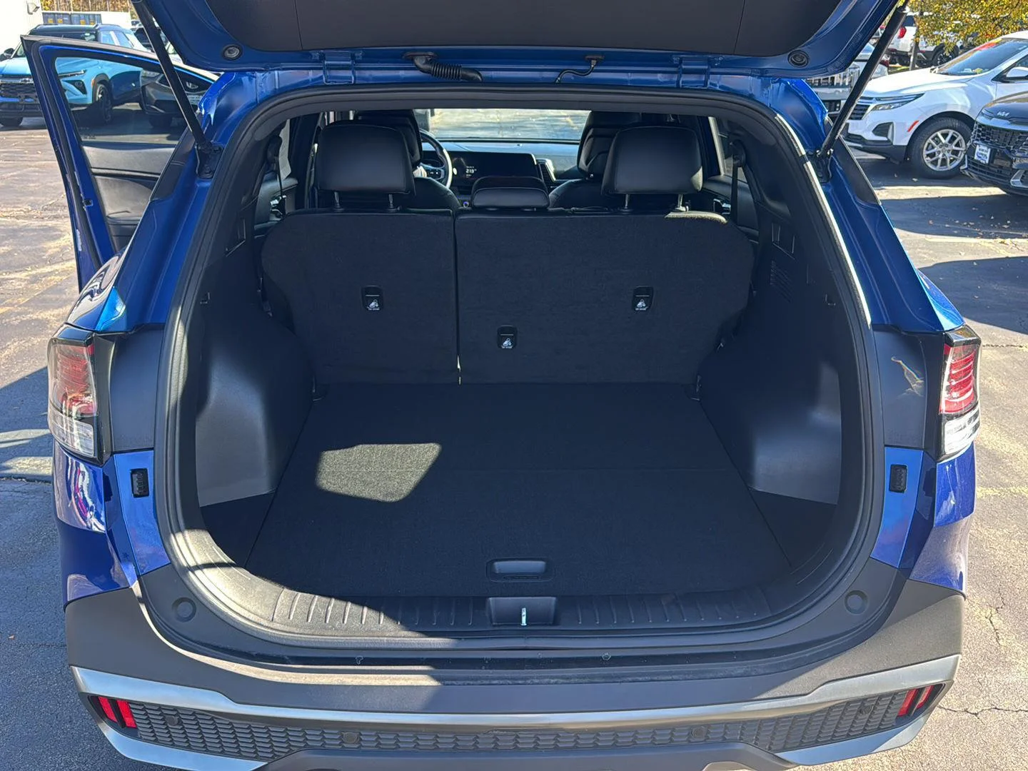 Used 2023 Sapphire Blue Kia X-Line image 24