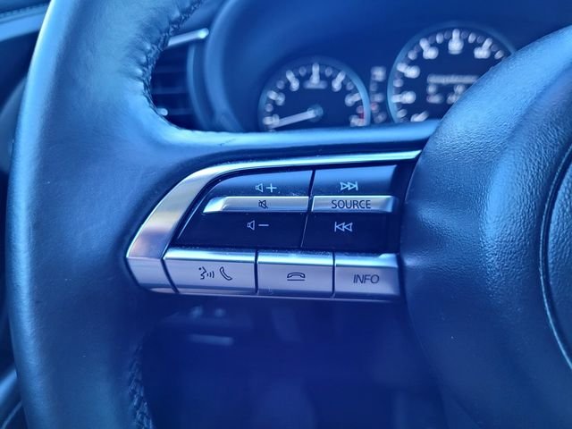 Used 2022 White Mazda 2.5 S Preferred Package image 24