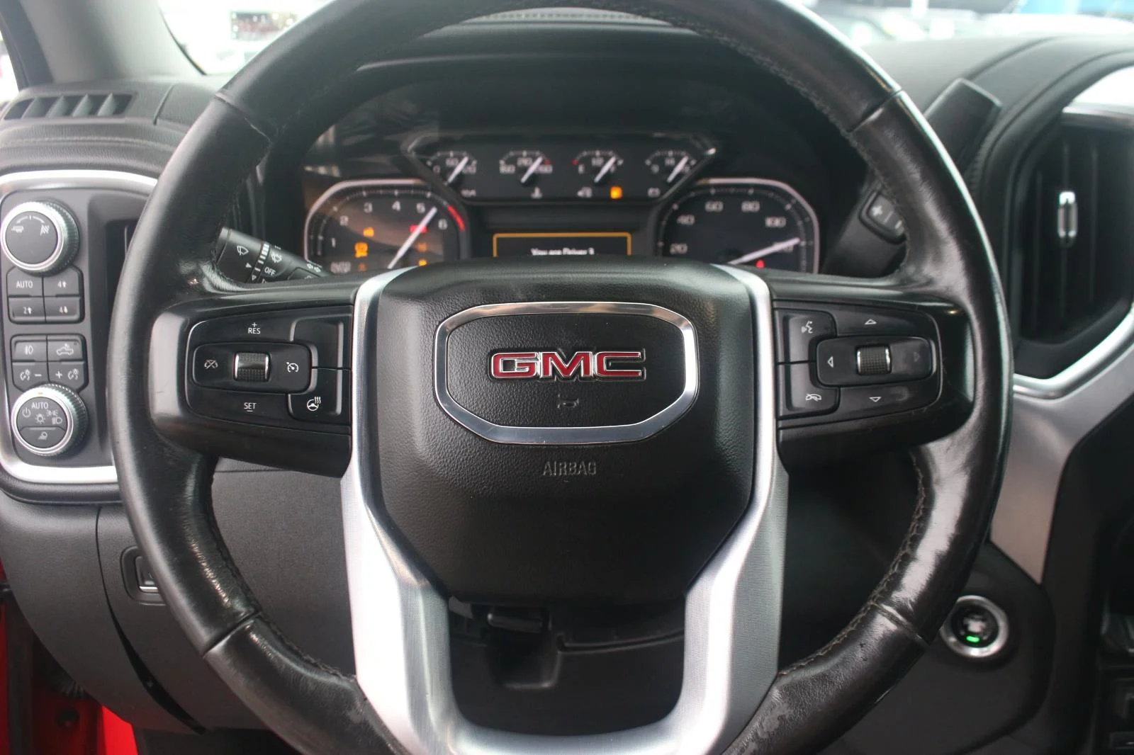 Used 2019 CARDINAL RED GMC SLT image 22