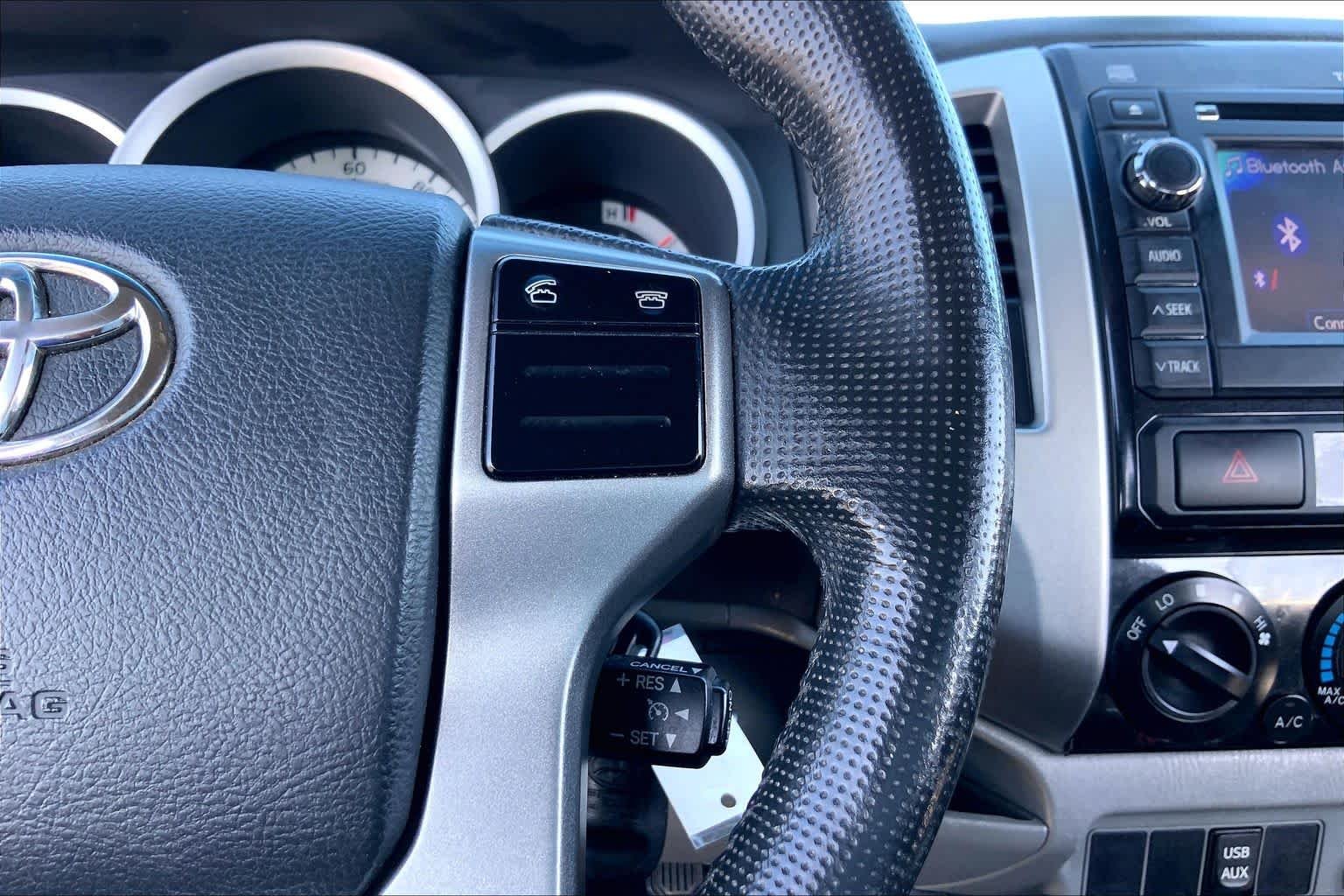 Used 2013 Silver Streak Metallic Toyota PreRunner image 23