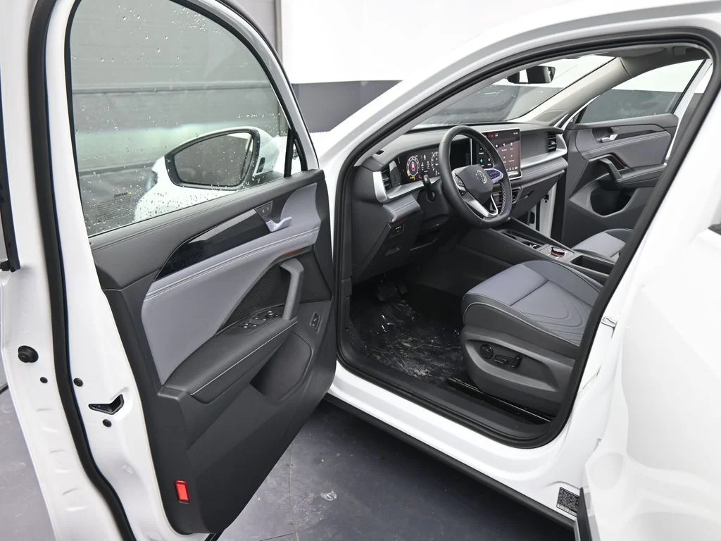 New 2026  Volkswagen 2.0T SE image 37