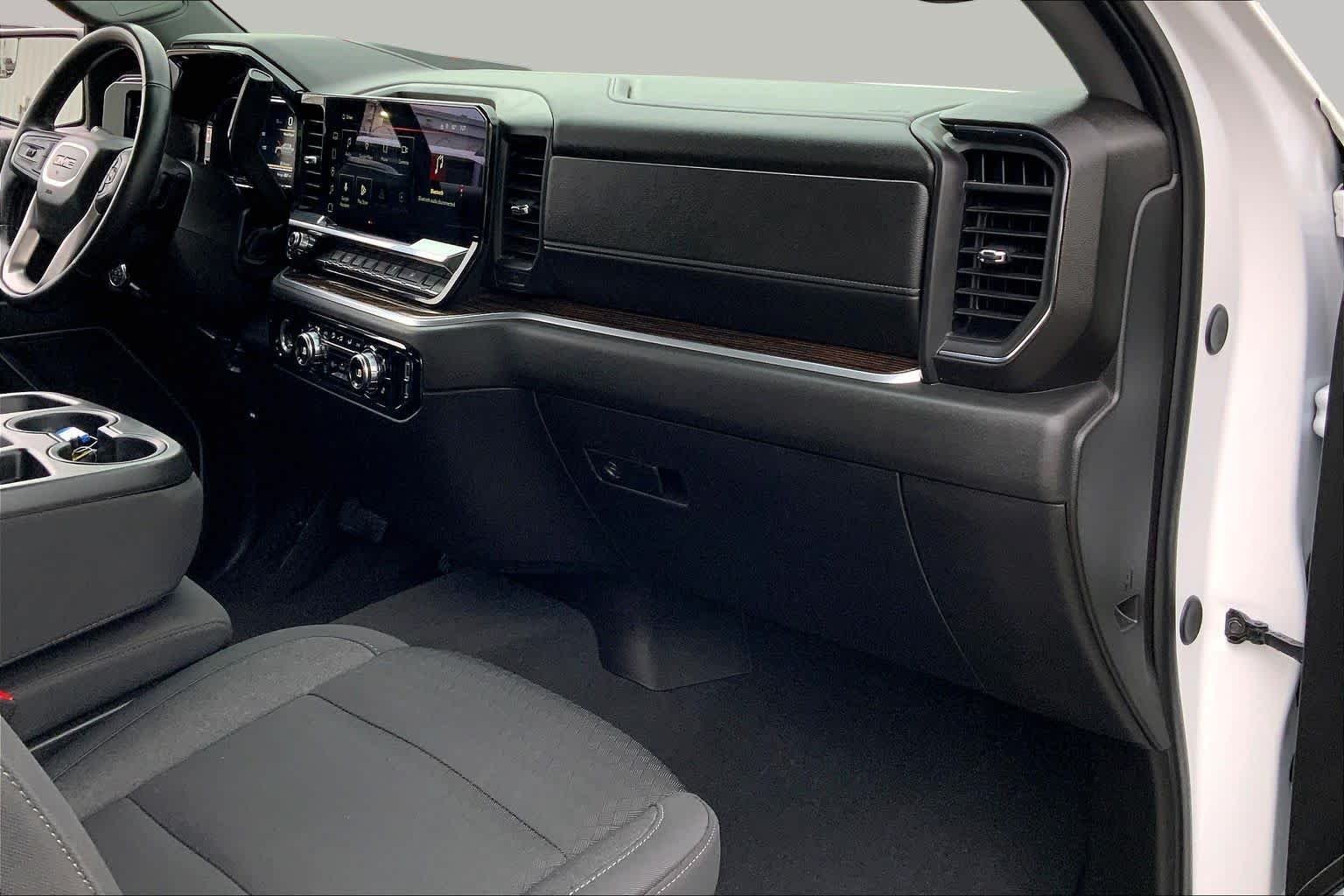 Certified Used 2024 Summit White GMC Elevation image 18