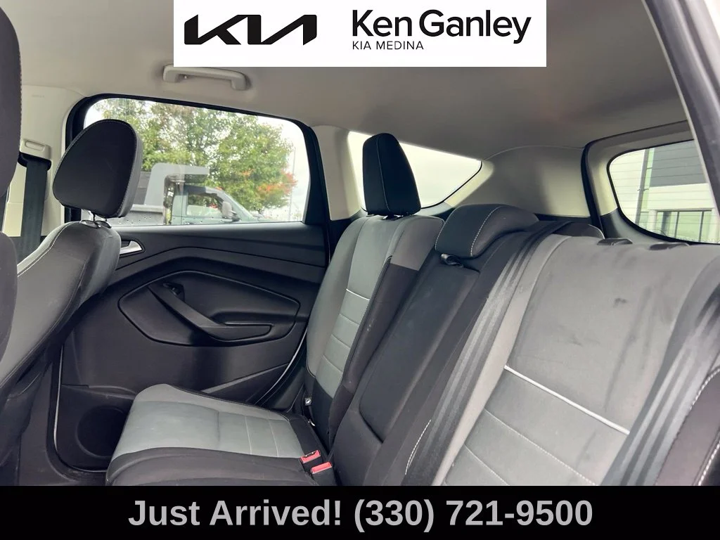 Used 2015 White Ford SE image 10