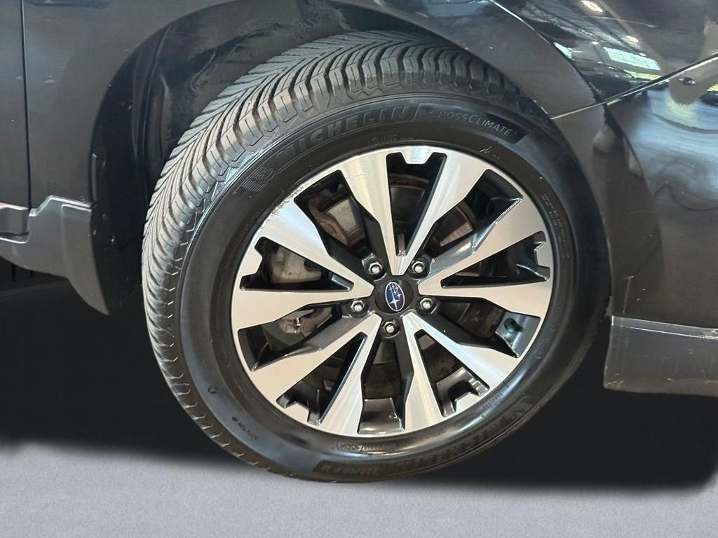 Used 2017 Black Subaru 2.5i image 19