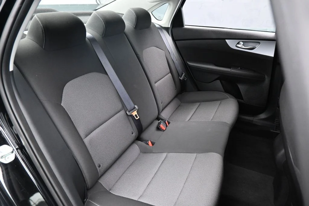 Used 2023 Aurora Black Pearl Kia LXS image 38