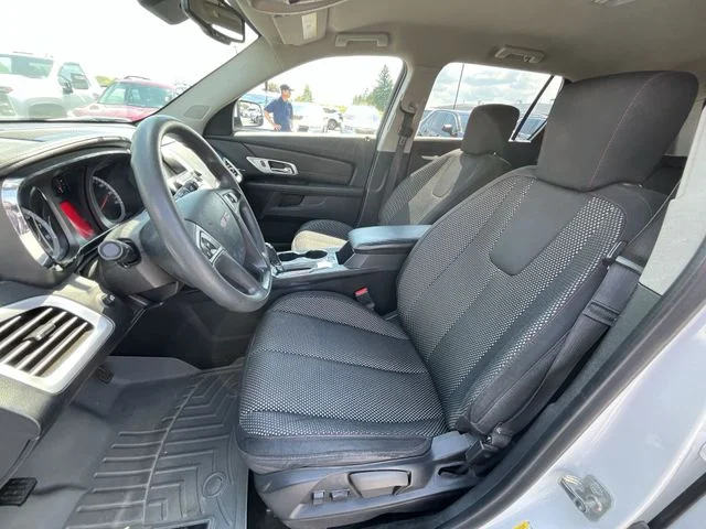 Used 2017 White GMC SLE-1 image 15