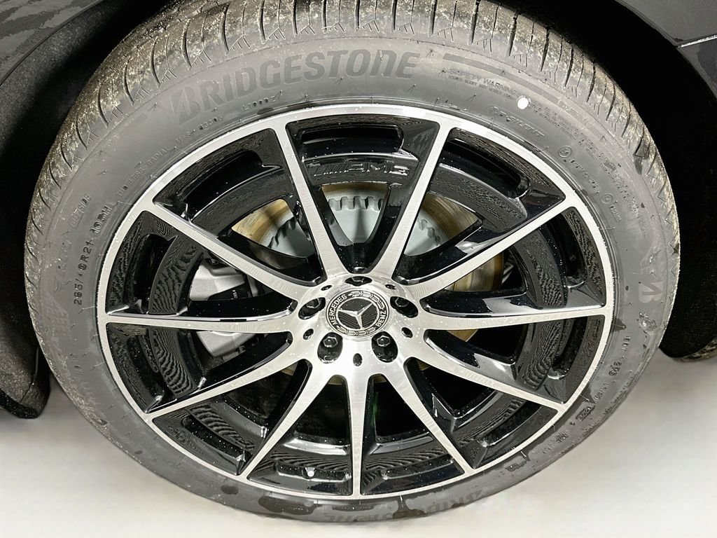 New 2026 Obsidian Black Metallic Mercedes-Benz 450 image 31