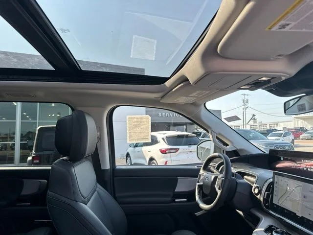New 2027 Nocturnal Blue Metallic Ford Active image 10