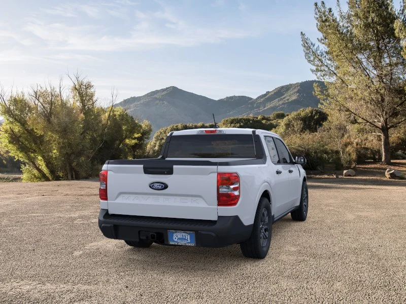 New 2026 Space White Metallic Ford XLT image 33