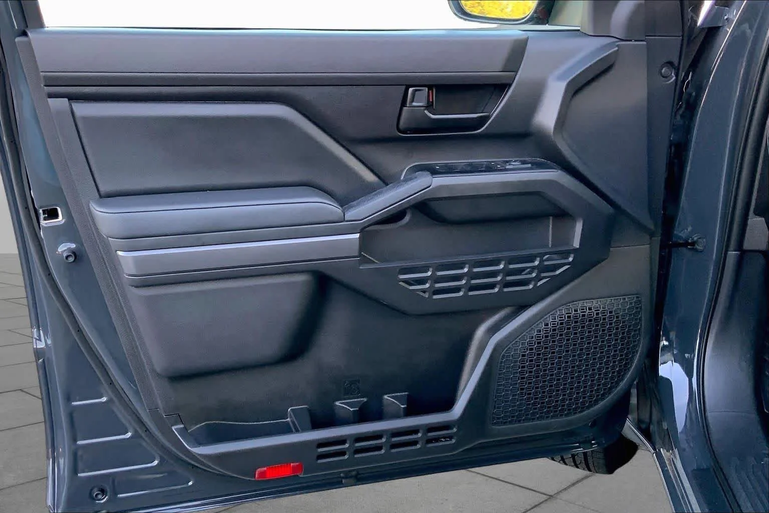 Used 2026 Underground Toyota SR5 image 19